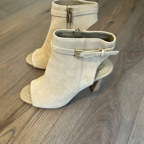 Vince Camuto Paveeni Suede Ankle Booties - Picture 3 of 5